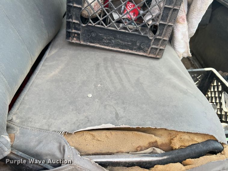 image for item DK7038 2006 International 7400  refuse truck