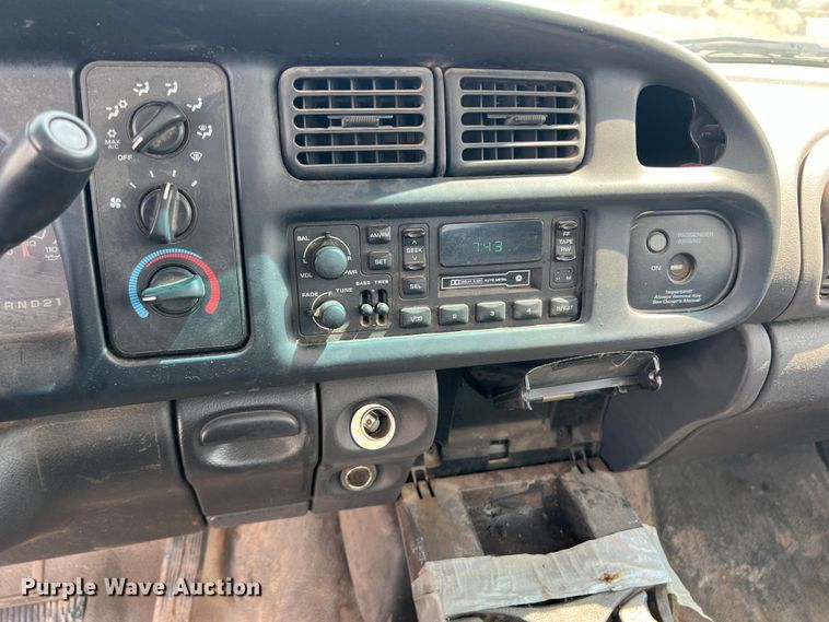 image for item DK7039 1998 Dodge Ram 1500  pickup truck