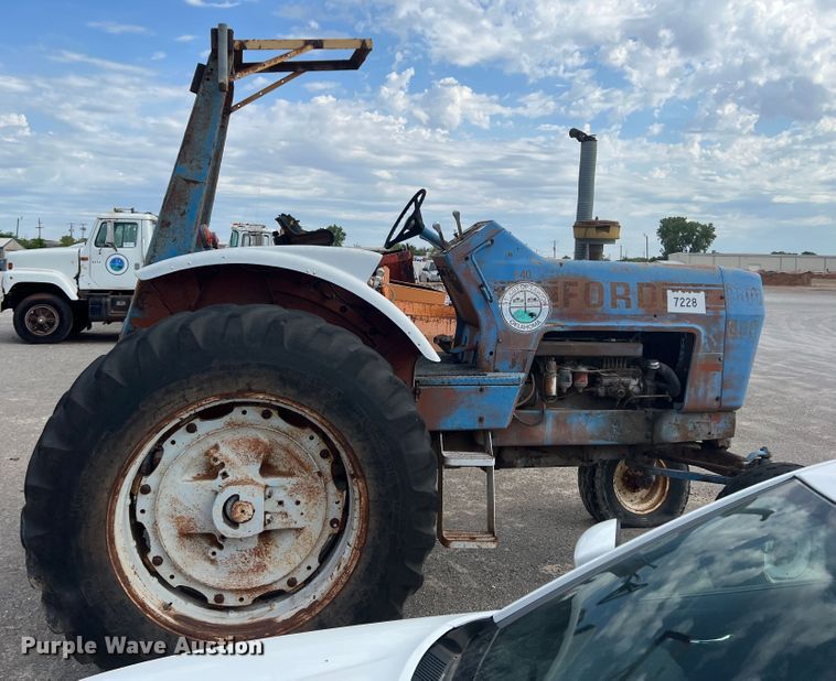 image for item DK7047 Ford 8600  tractor