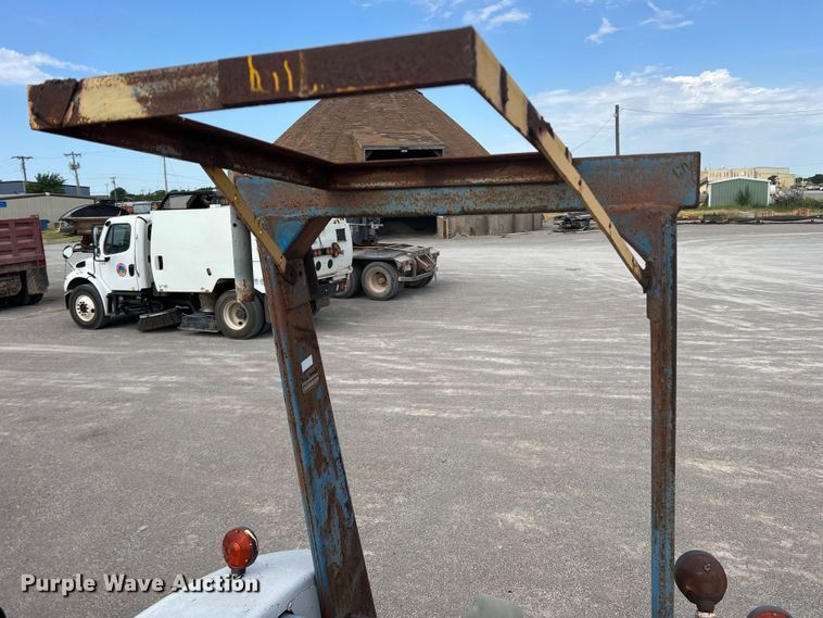 image for item DK7047 Ford 8600  tractor