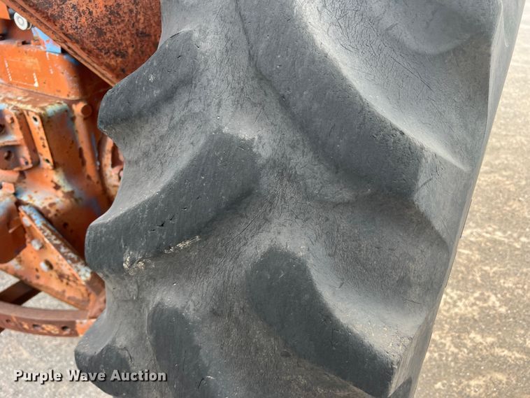 image for item DK7047 Ford 8600  tractor