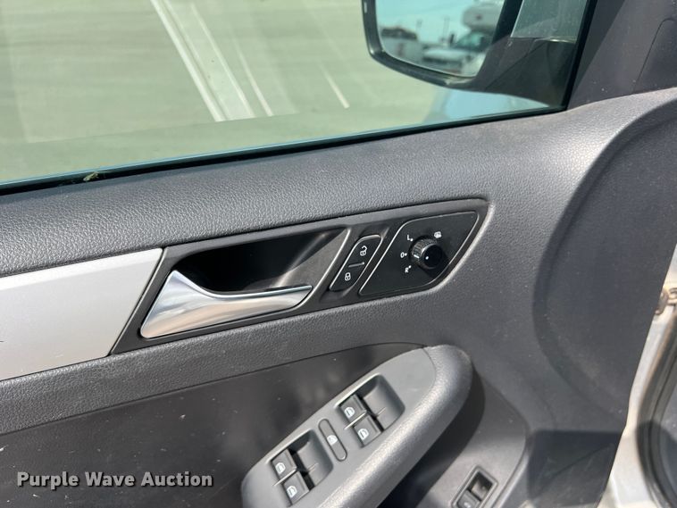 image for item DK7051 2011 Volkswagen Jetta