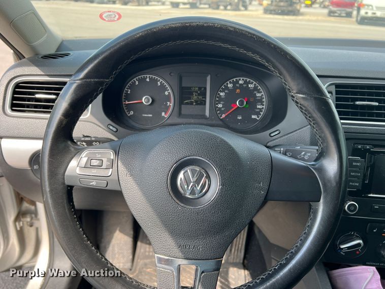 image for item DK7051 2011 Volkswagen Jetta