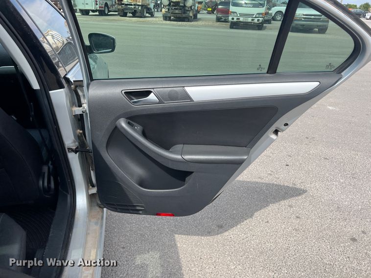 image for item DK7051 2011 Volkswagen Jetta