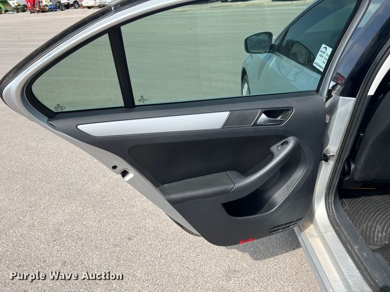 image for item DK7051 2011 Volkswagen Jetta