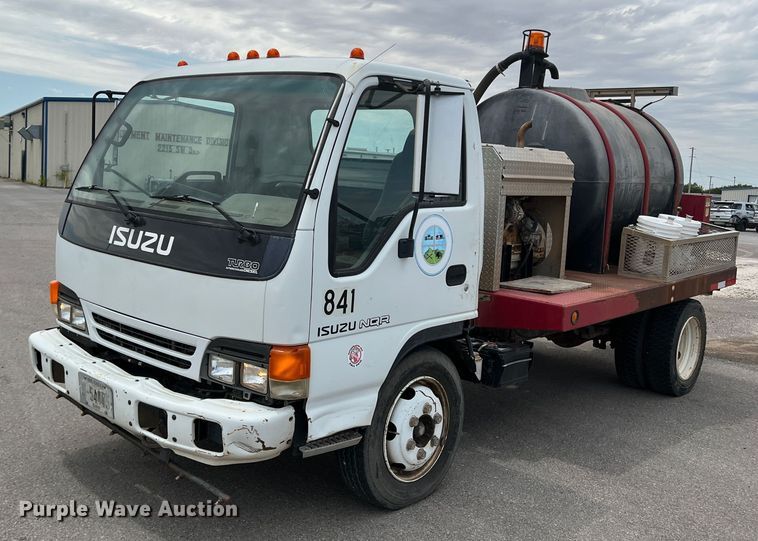 image for item DK7052 2004 Isuzu NQR  sewer jetter truck