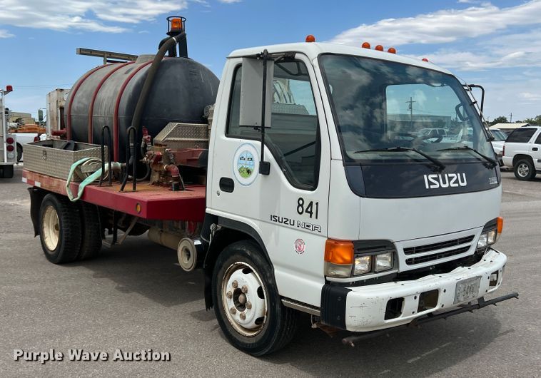 image for item DK7052 2004 Isuzu NQR  sewer jetter truck