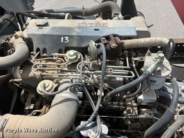 image for item DK7052 2004 Isuzu NQR  sewer jetter truck