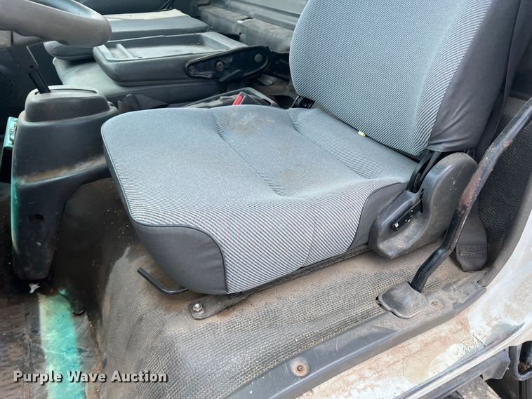 image for item DK7052 2004 Isuzu NQR  sewer jetter truck