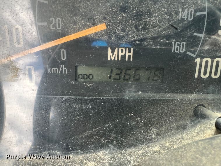 image for item DK7052 2004 Isuzu NQR  sewer jetter truck