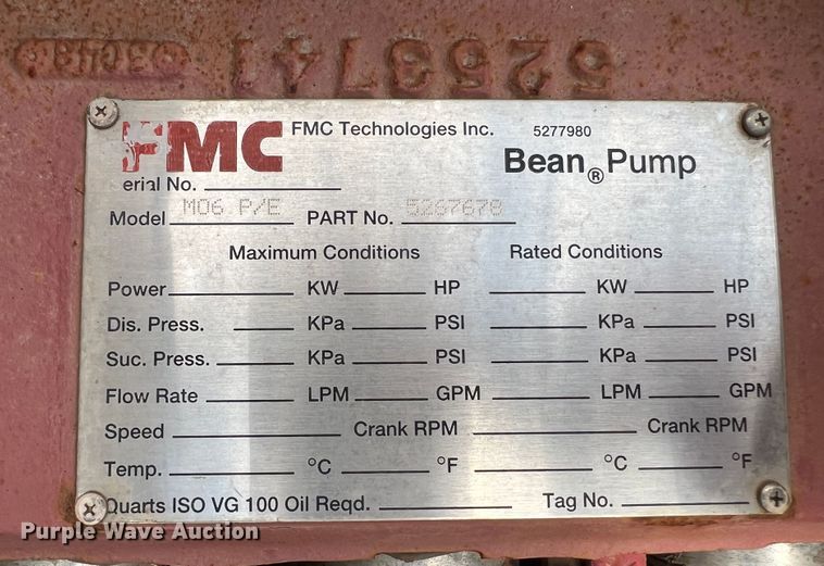 image for item DK7052 2004 Isuzu NQR  sewer jetter truck