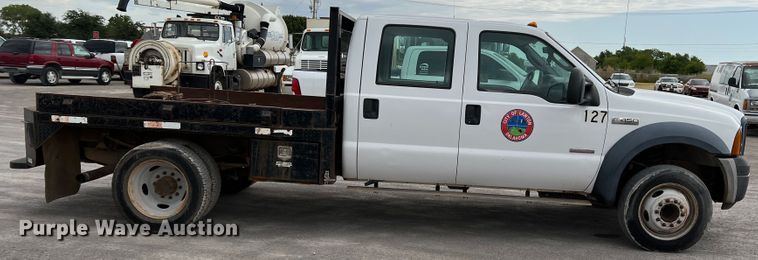 image for item DK7053 2007 Ford F450 Super Duty XL  Crew Cab flatbed truck