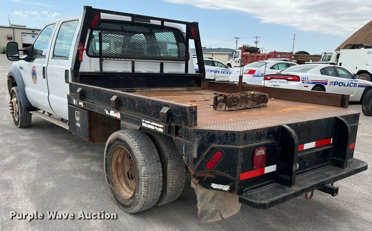 image for item DK7053 2007 Ford F450 Super Duty XL  Crew Cab flatbed truck