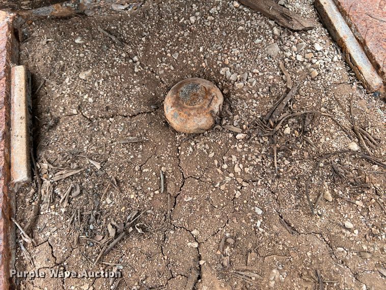 image for item DK7053 2007 Ford F450 Super Duty XL  Crew Cab flatbed truck