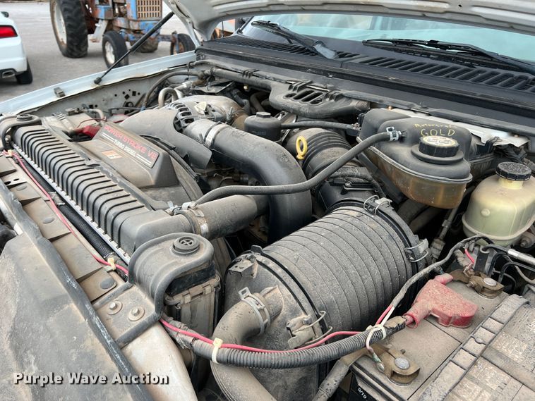 image for item DK7053 2007 Ford F450 Super Duty XL  Crew Cab flatbed truck