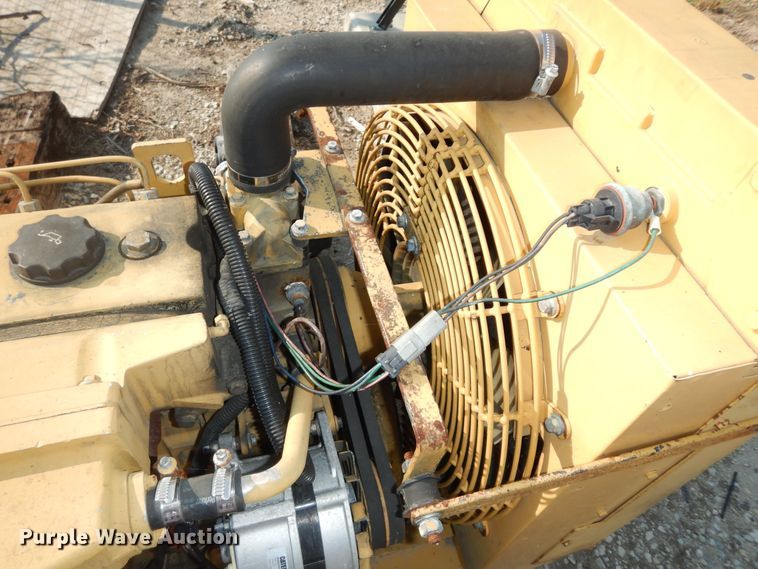 image for item DM3137 Caterpillar  engine