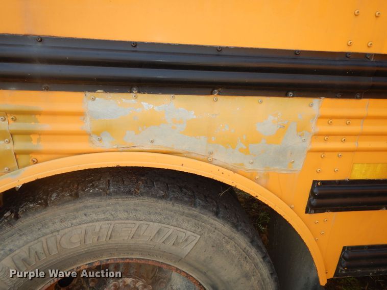 image for item DM3142 2006 Freightliner Thomas  school bus