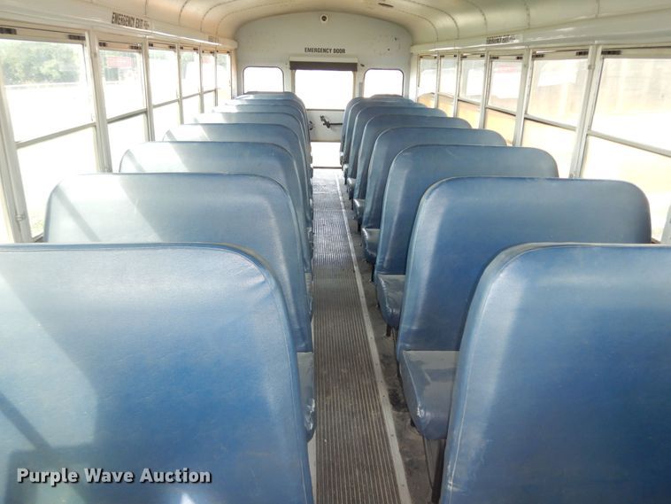 image for item DM3142 2006 Freightliner Thomas  school bus