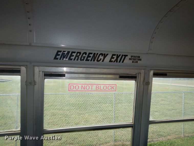 image for item DM3142 2006 Freightliner Thomas  school bus