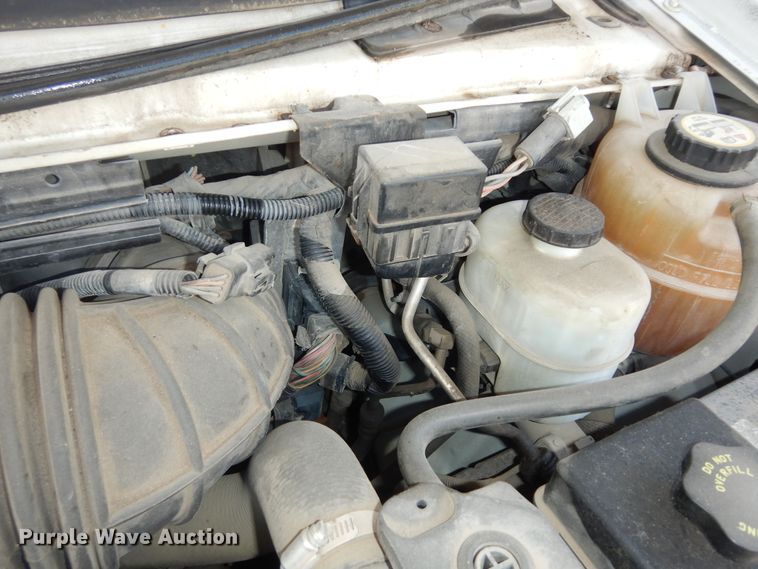 image for item DM3149 2006 Ford E450 Super Duty  shuttle bus