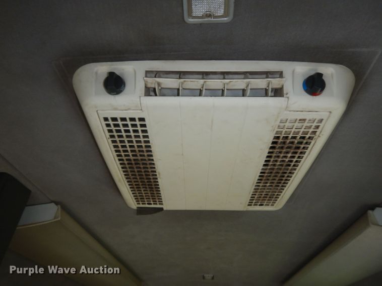 image for item DM3152 2006 Ford E450  office van