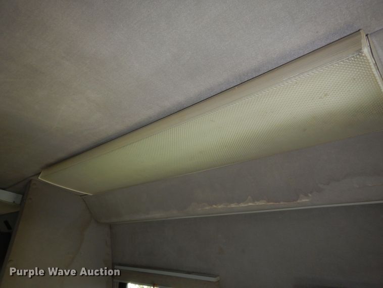 image for item DM3152 2006 Ford E450  office van