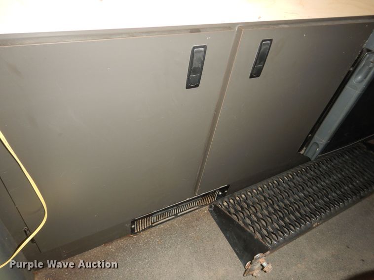 image for item DM3152 2006 Ford E450  office van