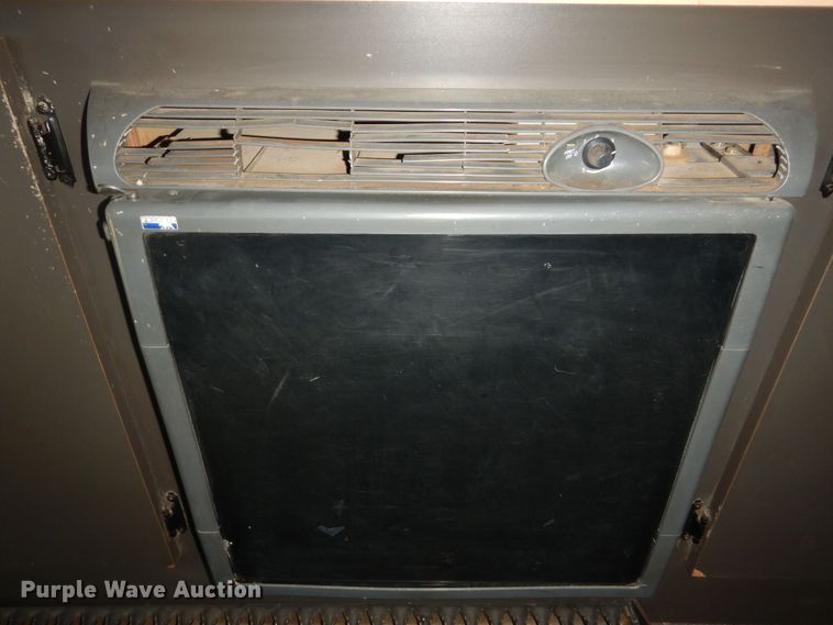 image for item DM3152 2006 Ford E450  office van