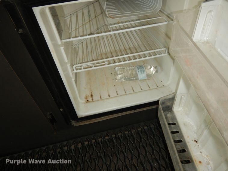 image for item DM3152 2006 Ford E450  office van