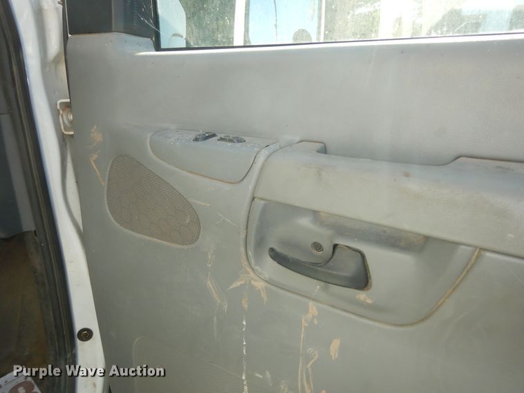 image for item DM3152 2006 Ford E450  office van