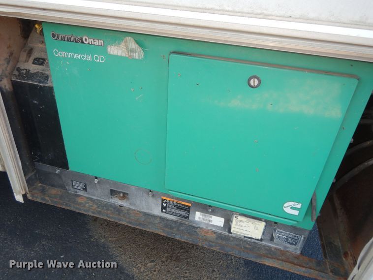 image for item DM3152 2006 Ford E450  office van