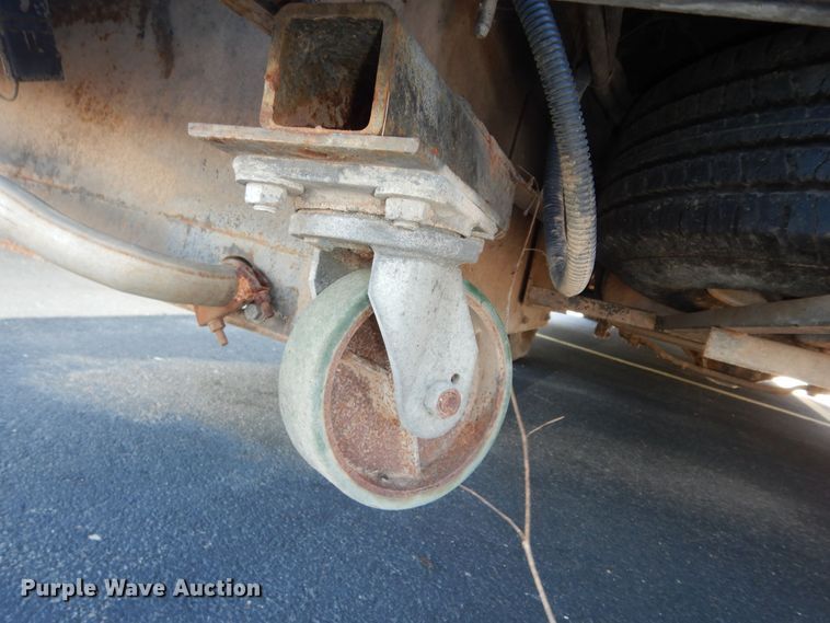 image for item DM3152 2006 Ford E450  office van