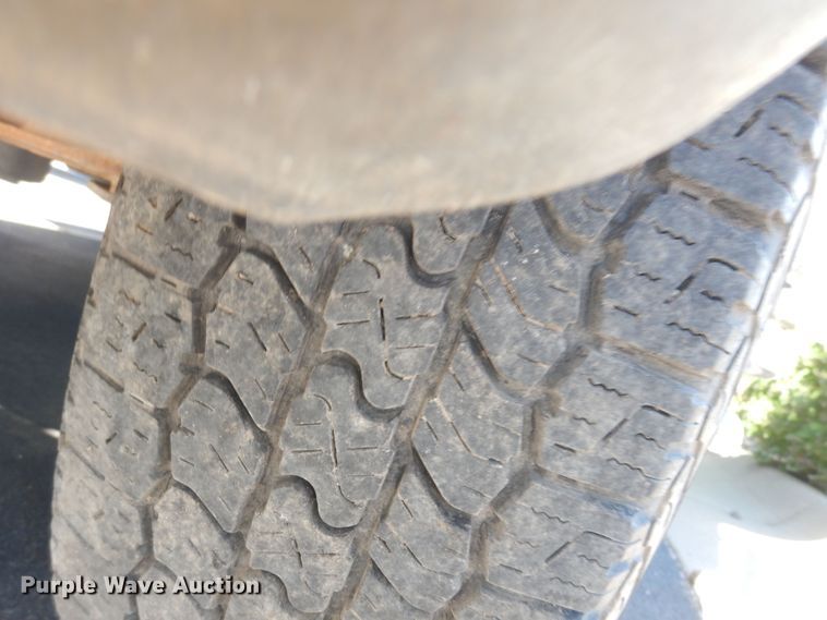 image for item DM3152 2006 Ford E450  office van