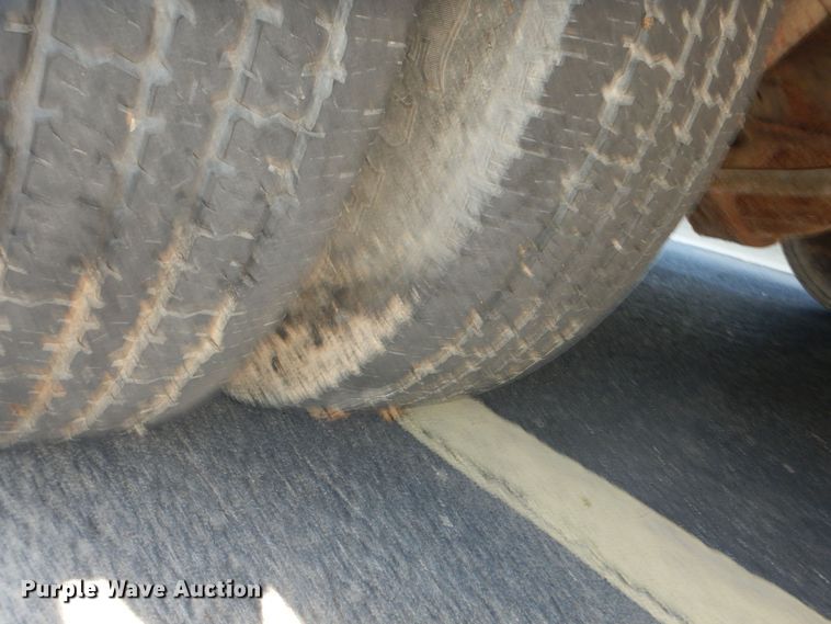 image for item DM3152 2006 Ford E450  office van