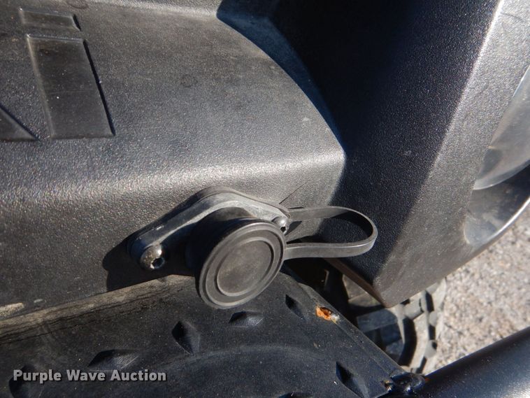 image for item DO1559 2007 Kawasaki Mule 610  utility vehicle