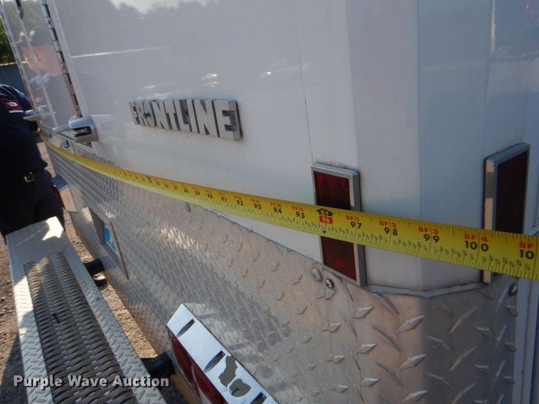 image for item DO1564 2004 Peterbilt 330  satelite broadcasting truck