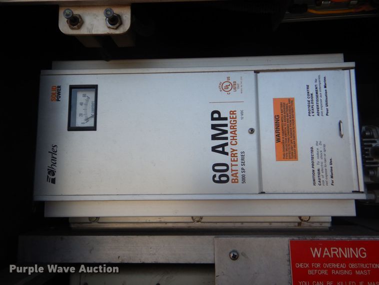 image for item DO1564 2004 Peterbilt 330  satelite broadcasting truck