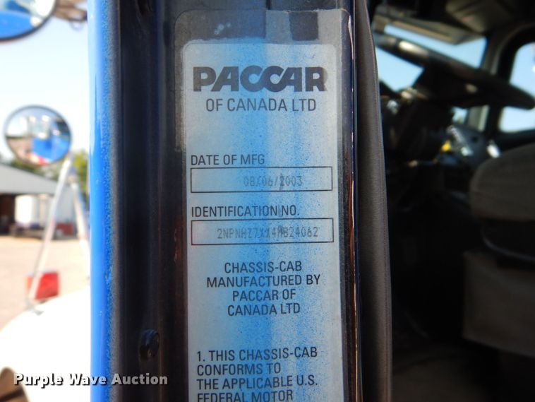 image for item DO1564 2004 Peterbilt 330  satelite broadcasting truck