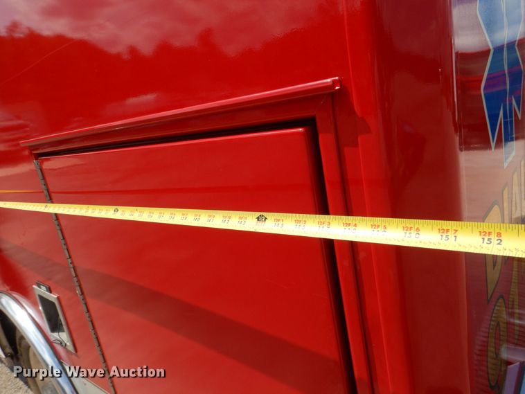 image for item DO1568 2000 Ford F350 Super Duty  ambulance