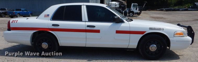 image for item DO1569 2006 Ford Crown Victoria Police Interceptor