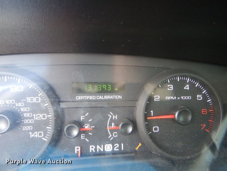 image for item DO1569 2006 Ford Crown Victoria Police Interceptor