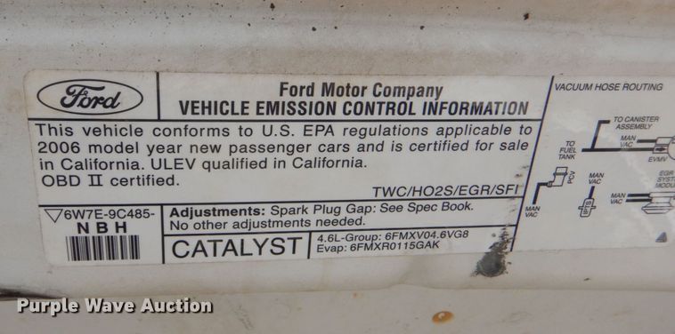 image for item DO1569 2006 Ford Crown Victoria Police Interceptor