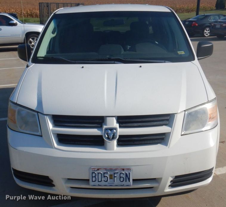 image for item DP0325 2010 Dodge Grand Caravan SE  van