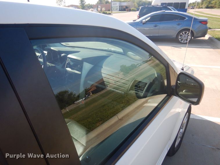 image for item DP0325 2010 Dodge Grand Caravan SE  van