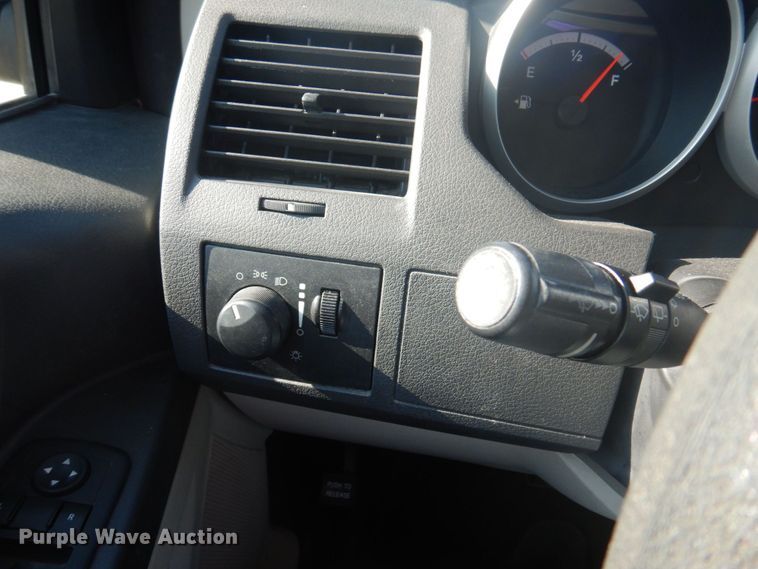 image for item DP0325 2010 Dodge Grand Caravan SE  van