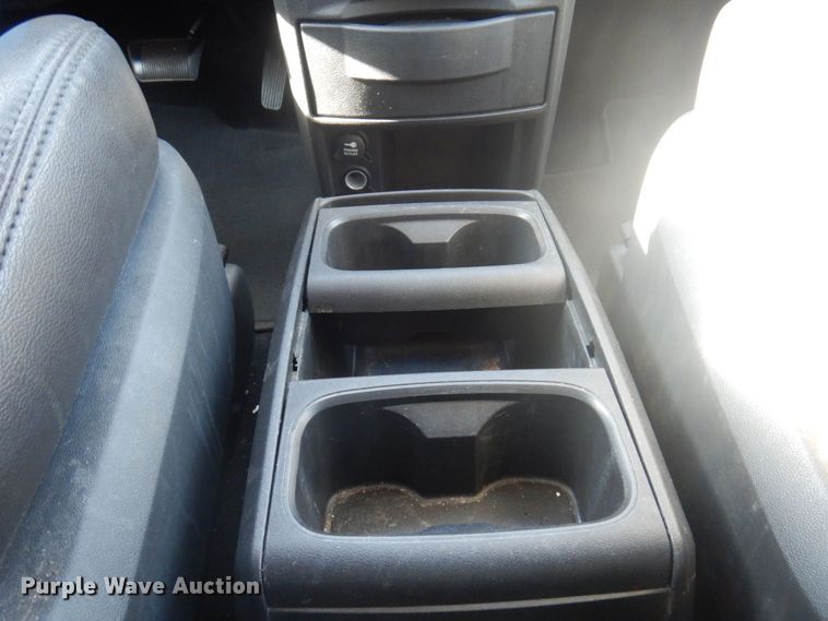 image for item DP0325 2010 Dodge Grand Caravan SE  van