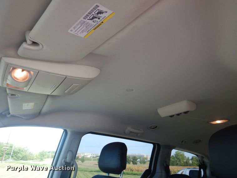 image for item DP0325 2010 Dodge Grand Caravan SE  van