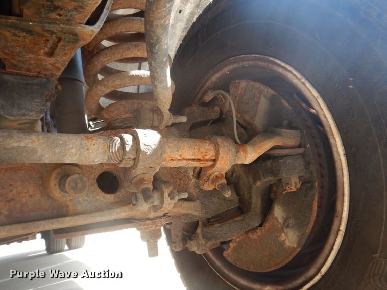 image for item DP0326 2008 Ford E450 Super Duty  shuttle bus