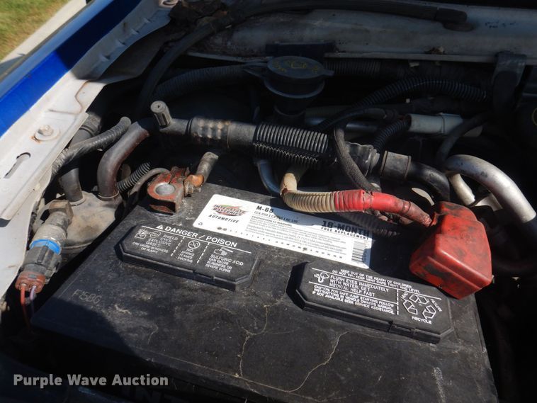 image for item DP0326 2008 Ford E450 Super Duty  shuttle bus