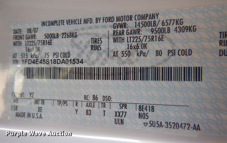 image for item DP0326 2008 Ford E450 Super Duty  shuttle bus